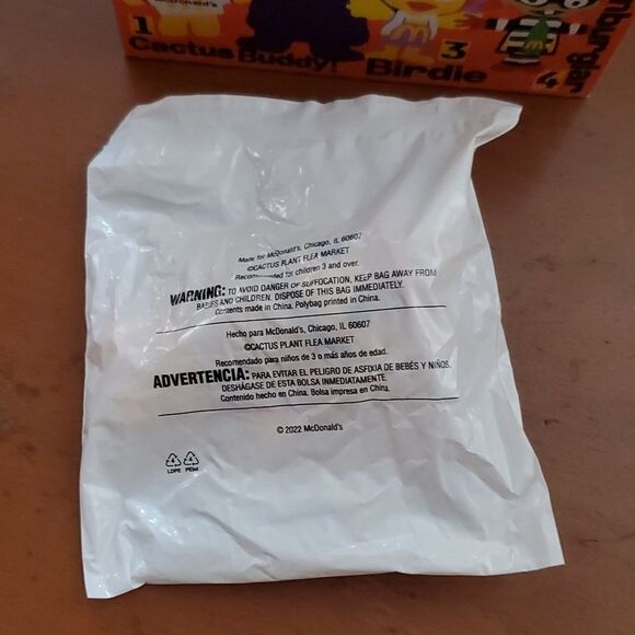 McDonalds Cactus Plant Flea Market Cactus Buddy and Box NIP 2022 Adult H… - Picture 3 of 9